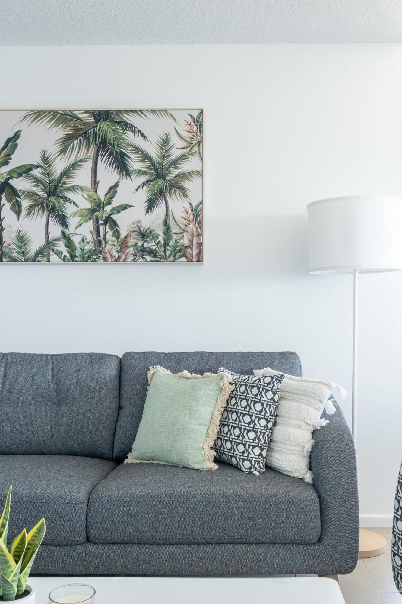 Breezy Kings Beach With Ocean Views Apartment
