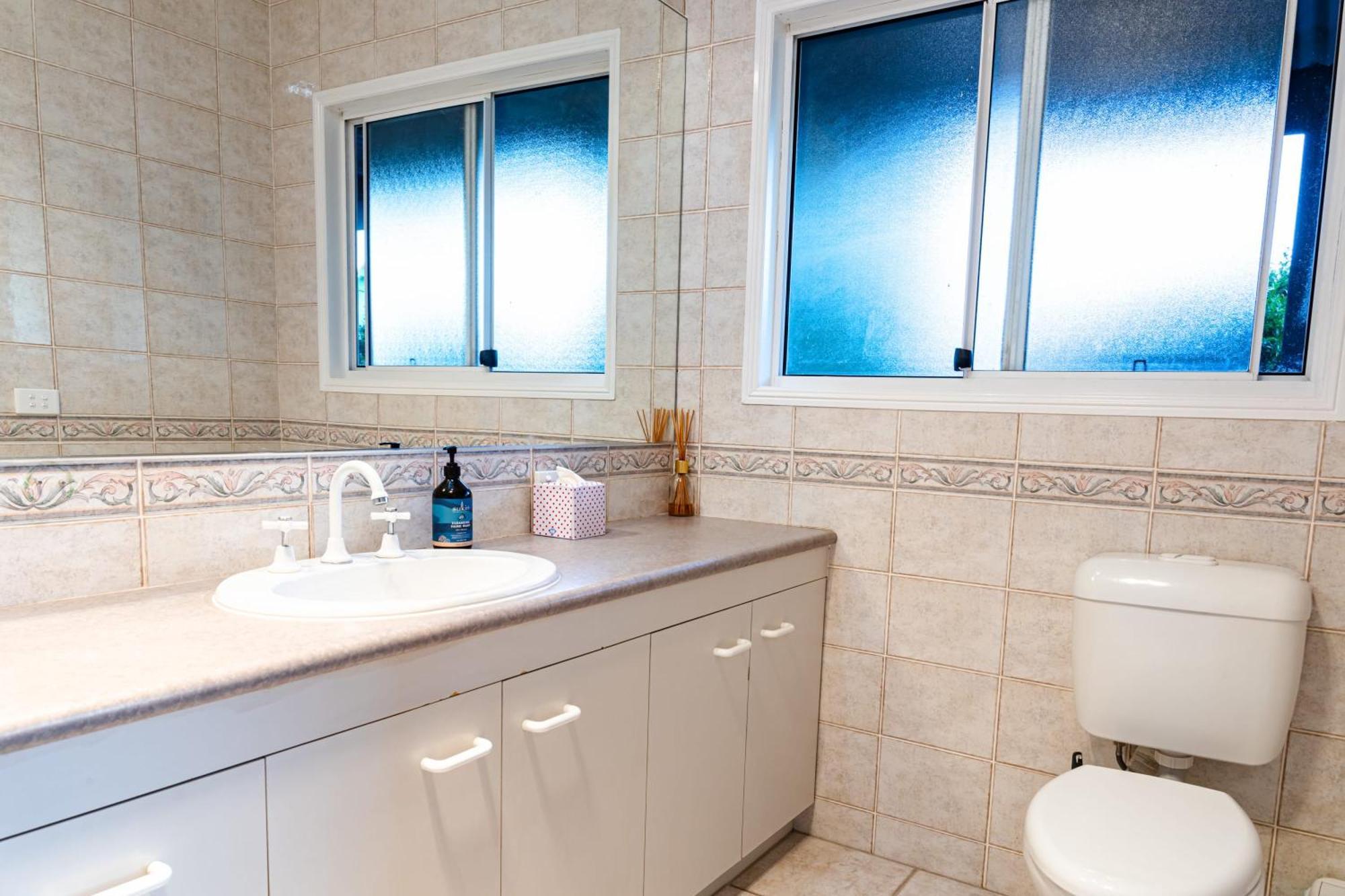 Holiday home Moffat Retreat, Pet-friendly & Ocean Views