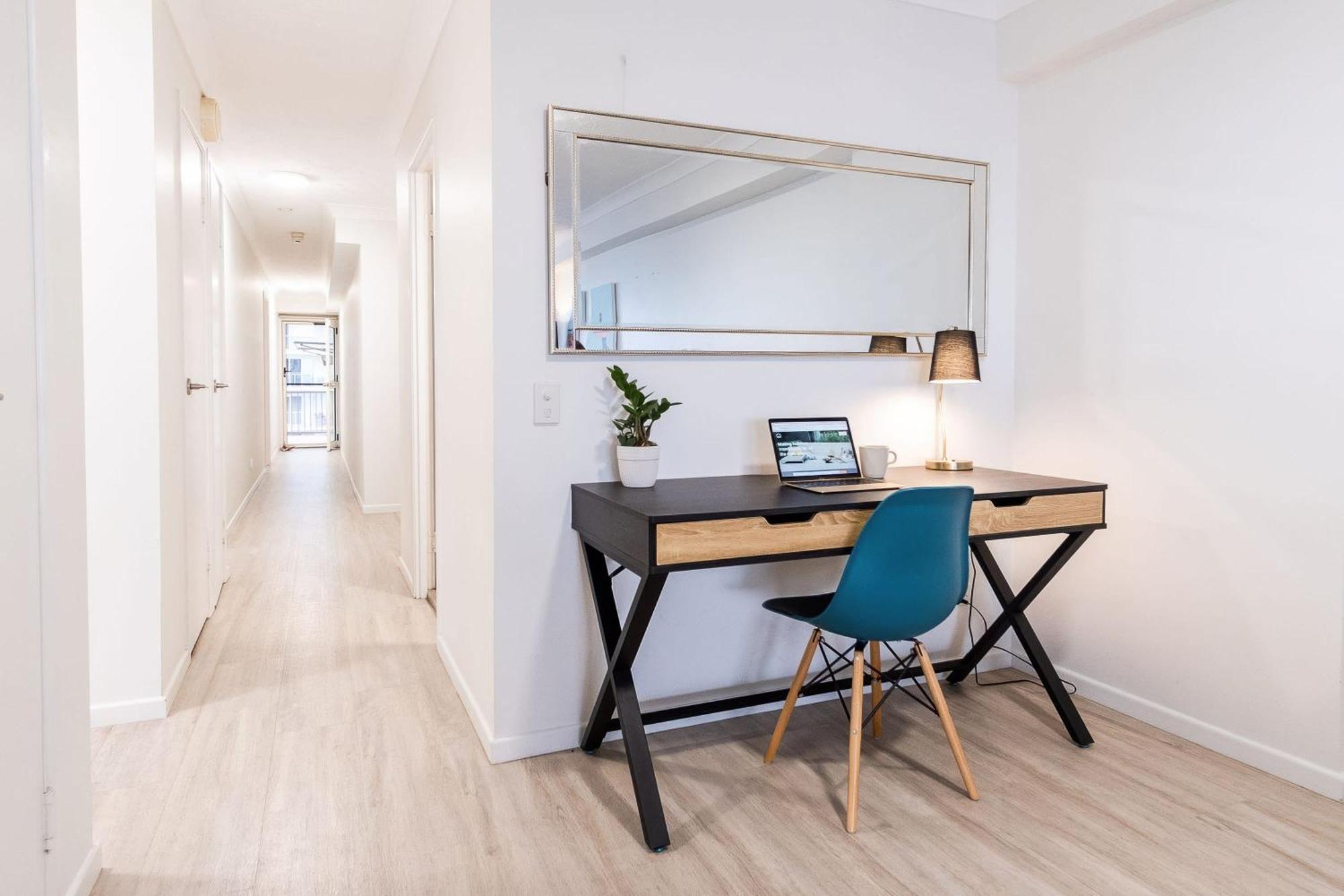 Apartment Kings Coast And Glasshouse Views - A