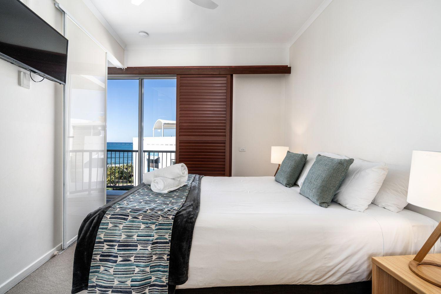 Rolling Surf Resort Caloundra