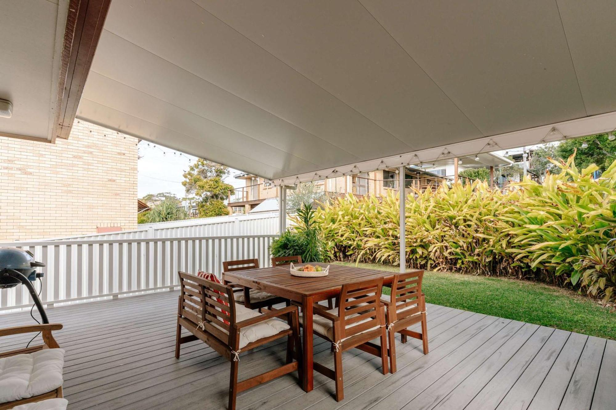 Moffat Coastal Contemporary Unit A * Caloundra