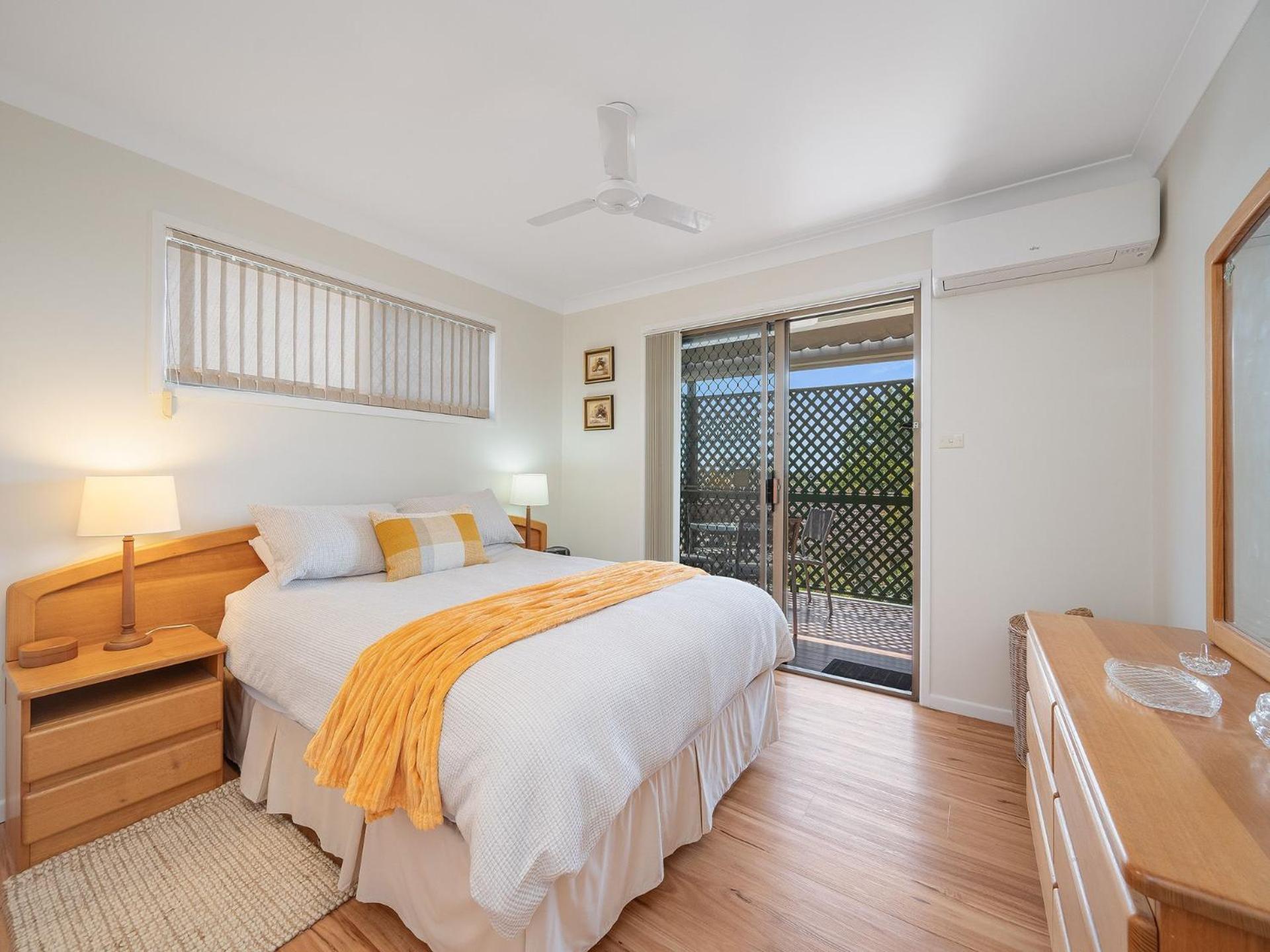 9 Rowell Street Battery Hill Qld Holiday home Caloundra