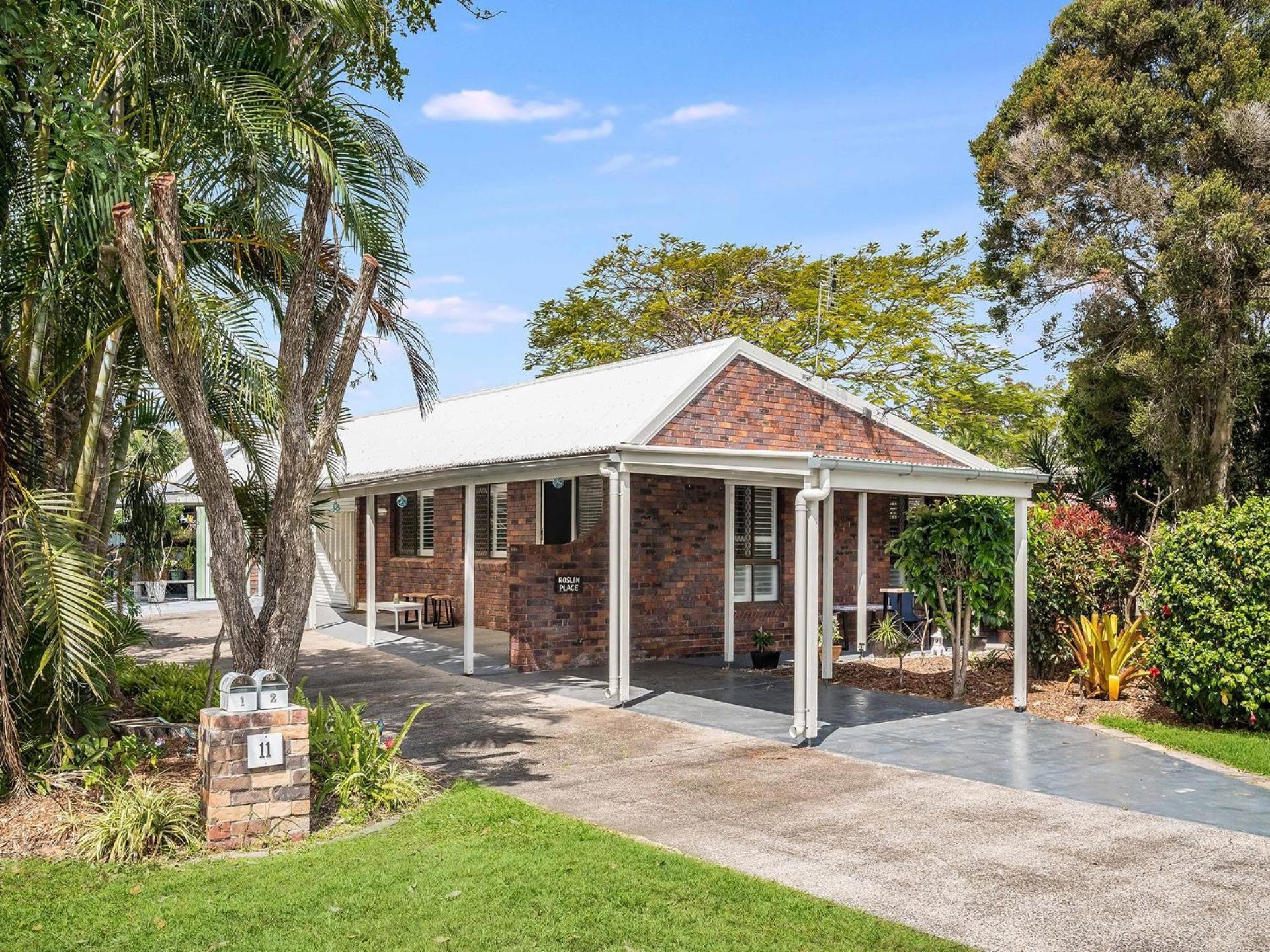 1 - 11 Roslin Street Moffat Qld * Caloundra
