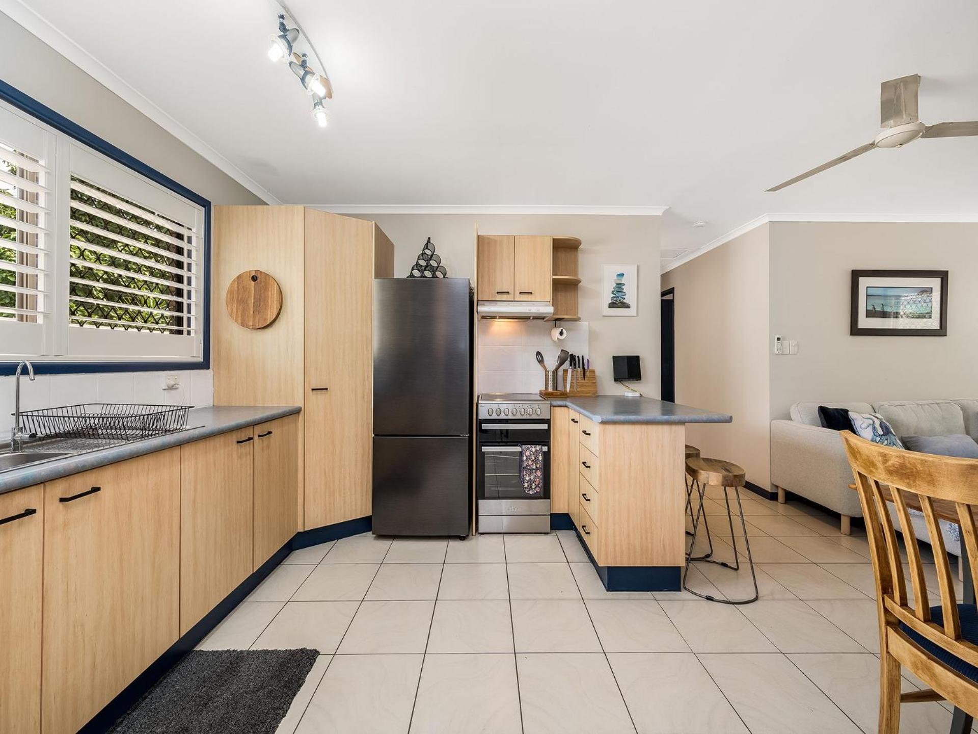 1 - 11 Roslin Street Moffat Qld Holiday home Caloundra