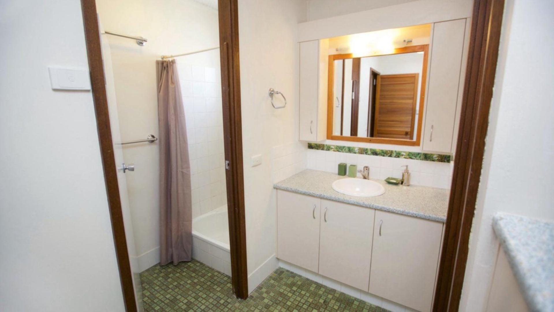 Ashwood Unit 7 Apartment