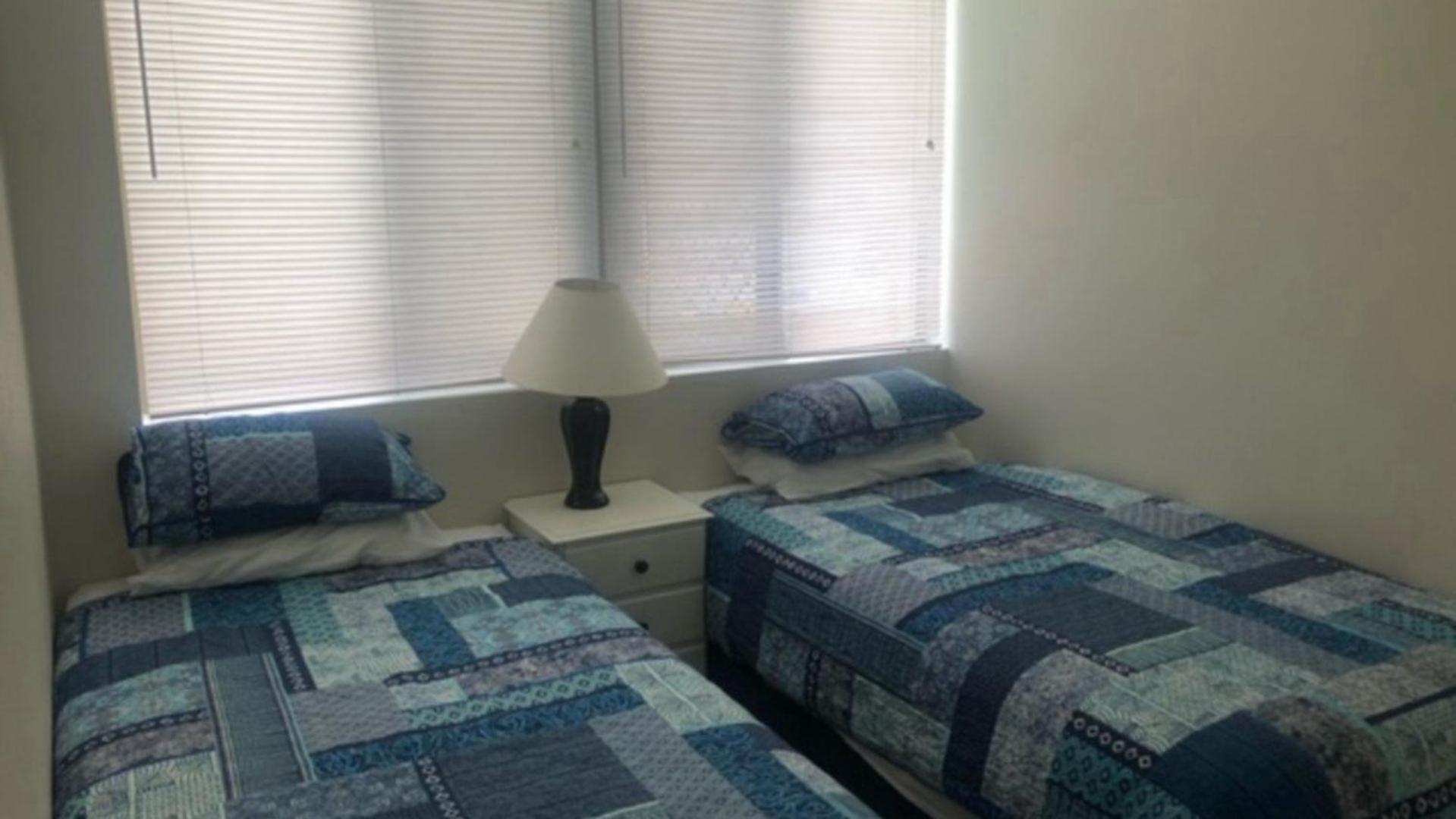 Jamarkos Unit 2 Caloundra