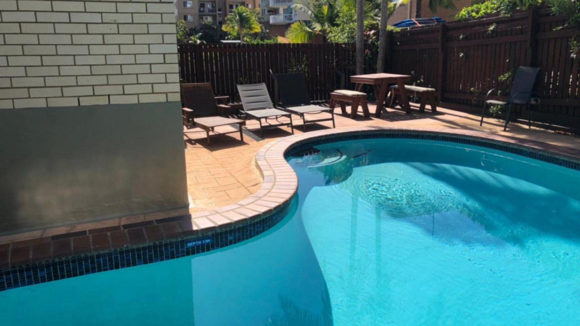 Beachside Court Unit 9 Apartment