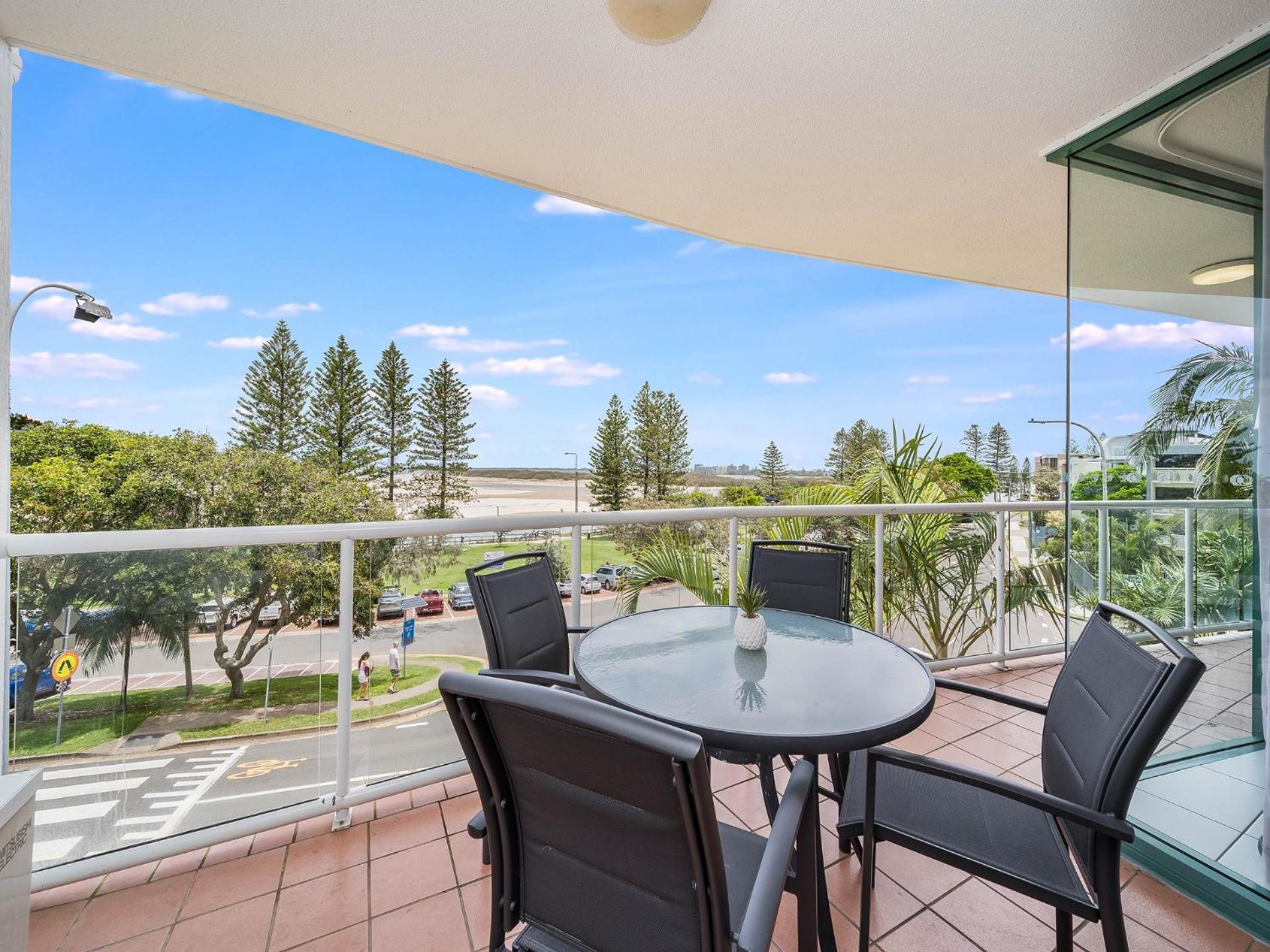 Aparthotel Waterview 4*