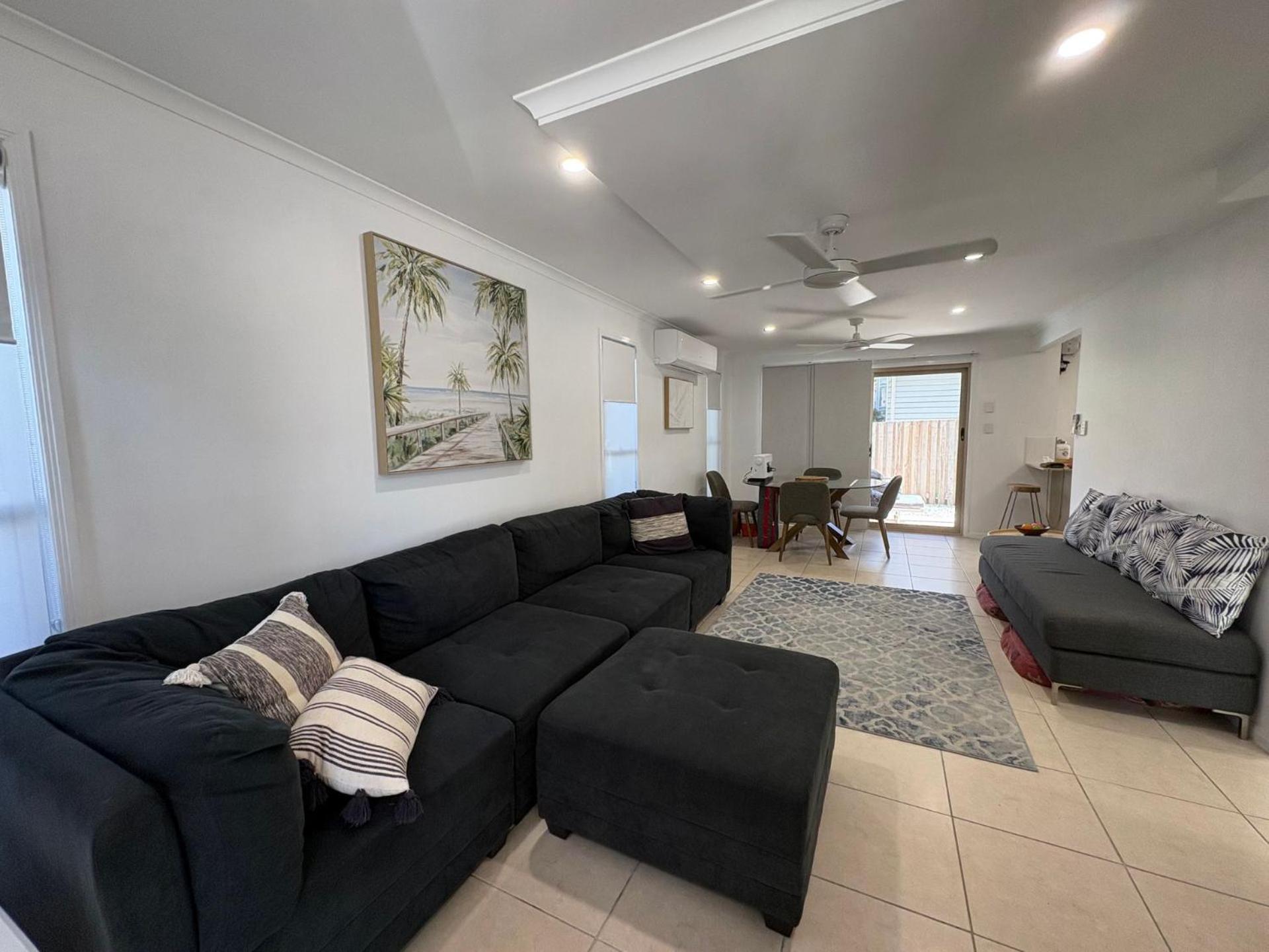 Apartment 'coasterly' Osterley Ave Unit 1 *