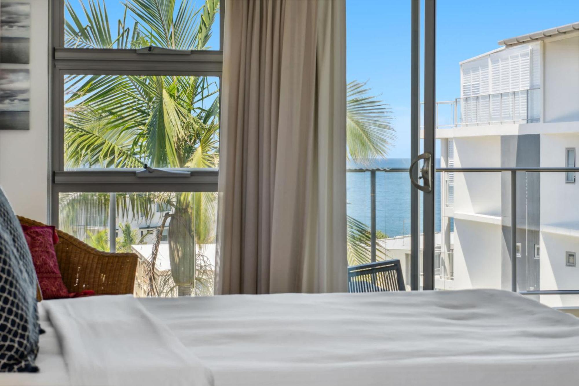 Seaside Serenity - Ocean Views Apartment Caloundra