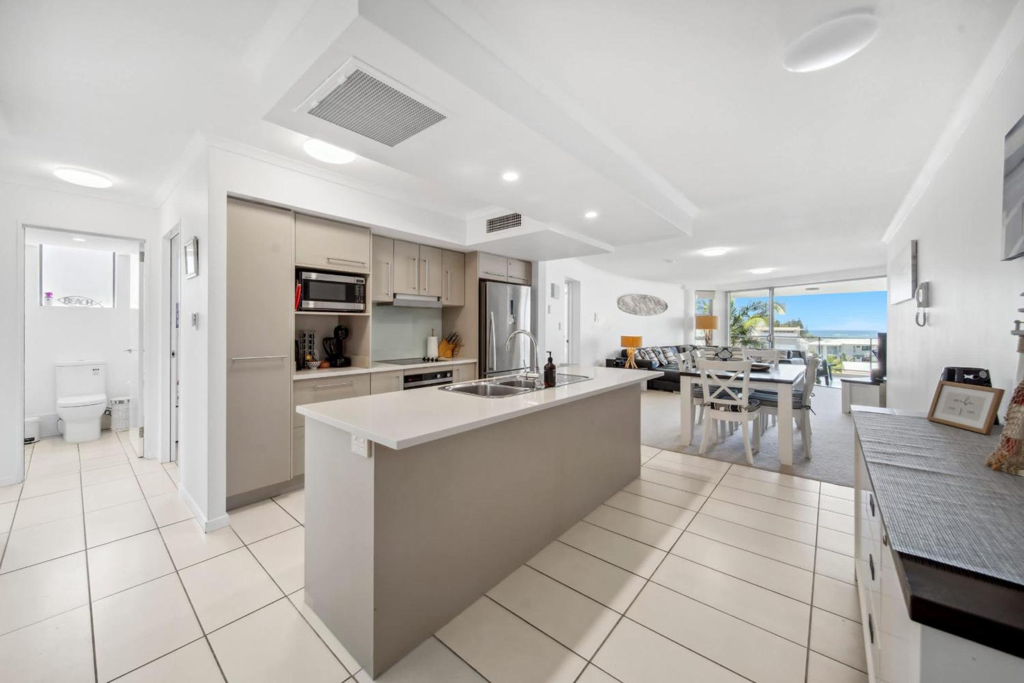 Seaside Serenity - Ocean Views Apartment *