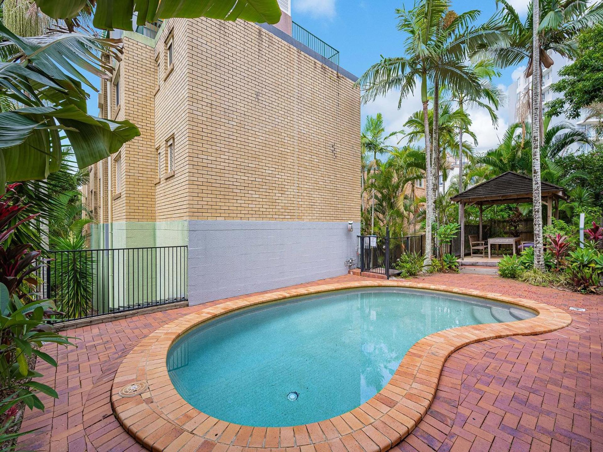 Beachcove Unit 7 Apartment *