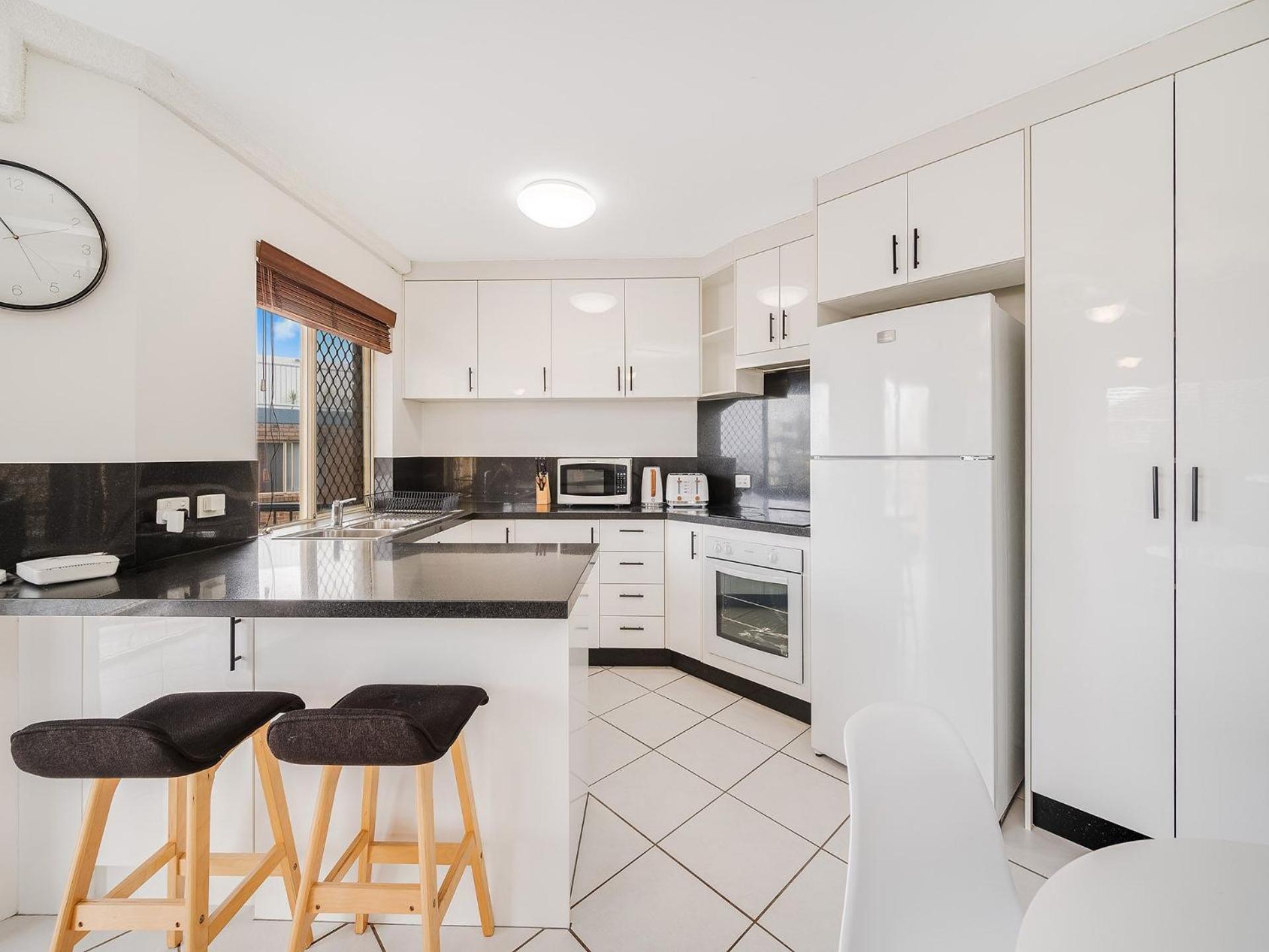 Apartment Beachcove Unit 7 *