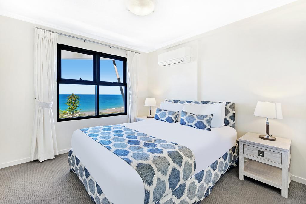 Ultiqa Shearwater Hotel