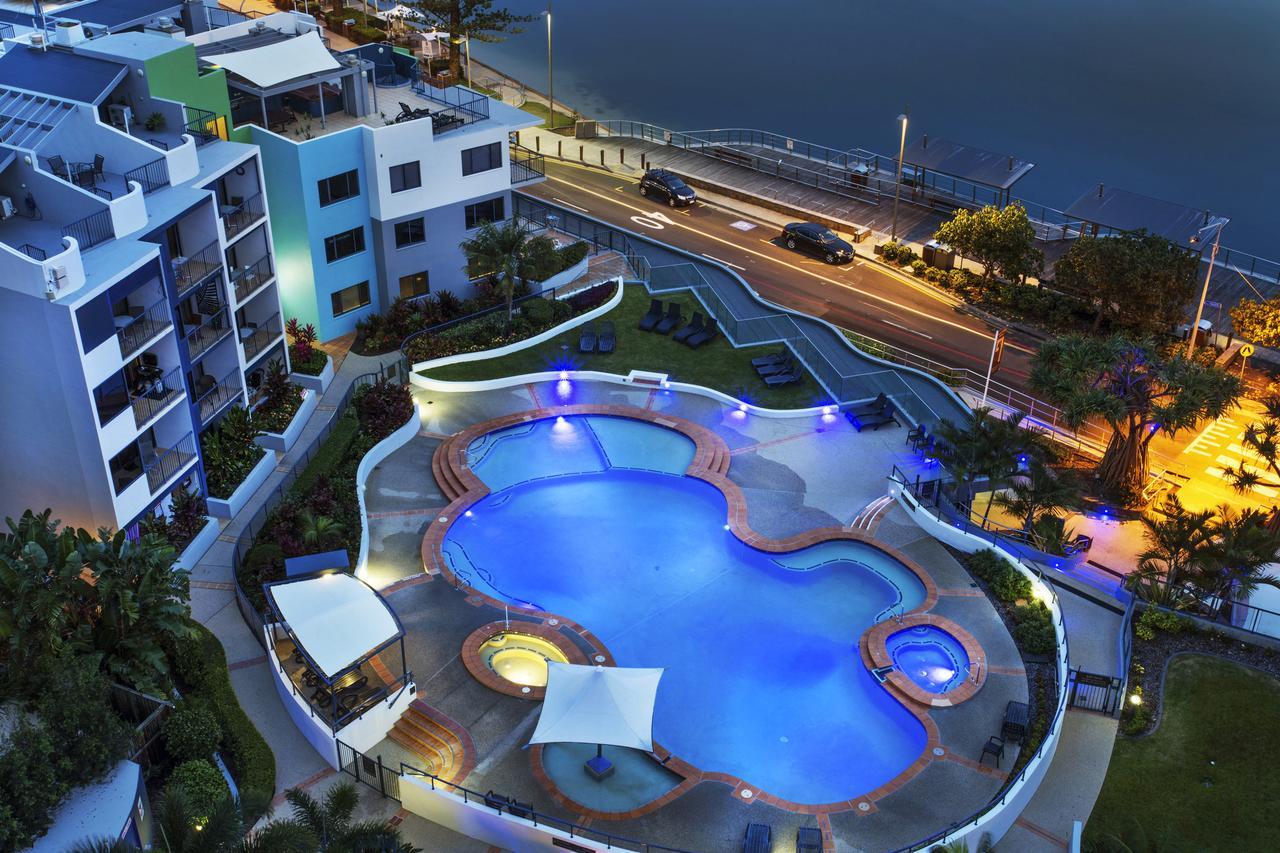 Breakfree Grand Pacific 4*
