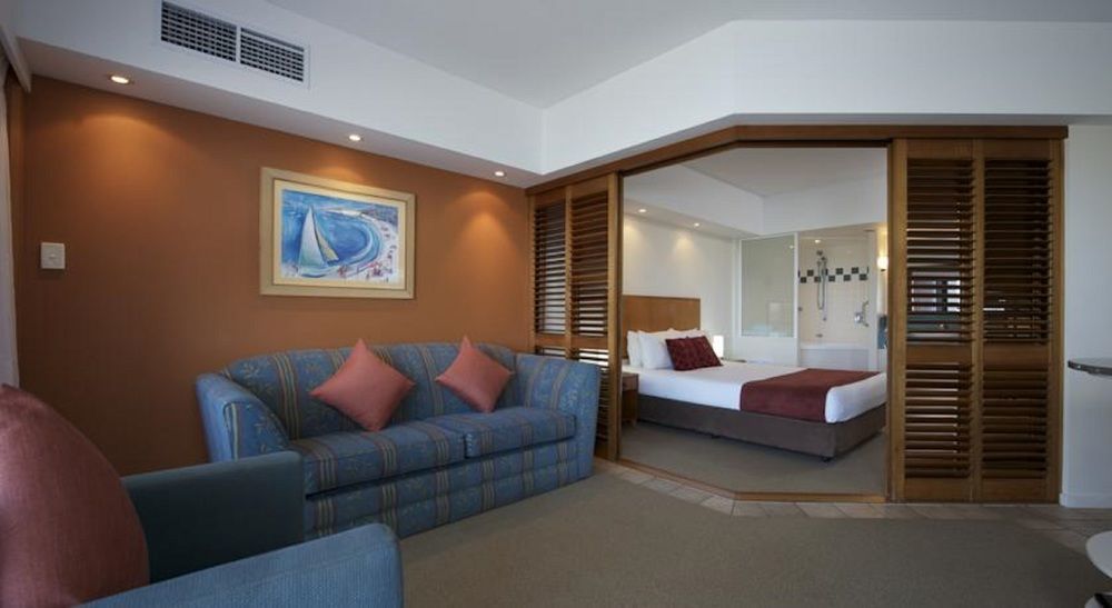 Ramada By Wyndham Golden 4* Caloundra