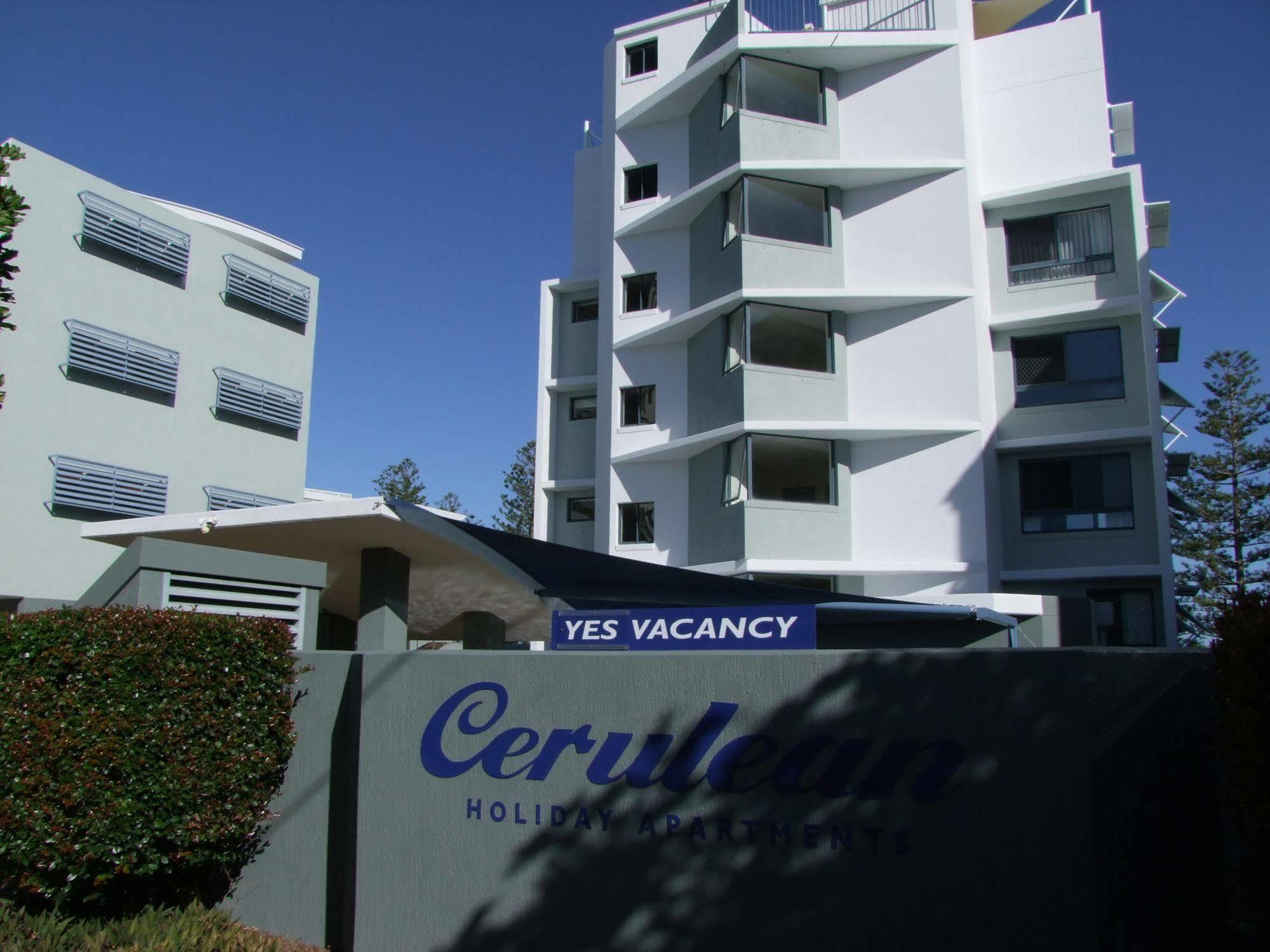 Cerulean Aparthotel 4*