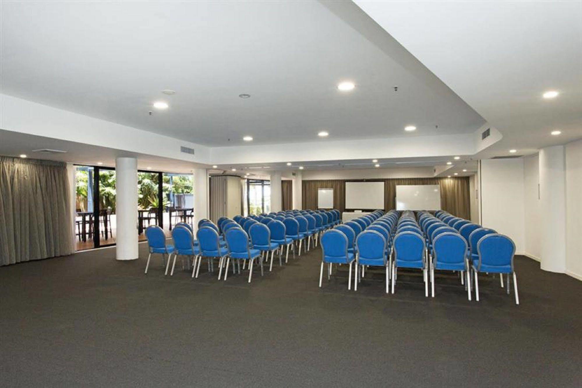 Breakfree Grand Pacific 4*