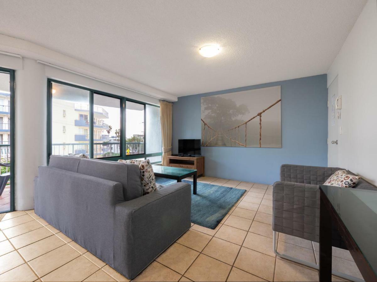 Ocean Crest Unit 4 22 Warne Tce Apartment Caloundra