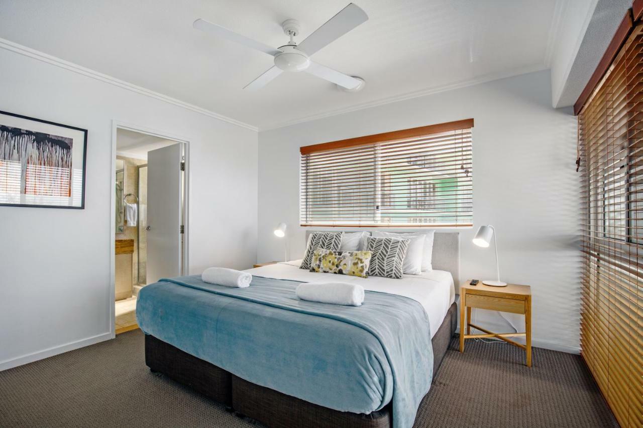 Rolling Surf Resort Caloundra