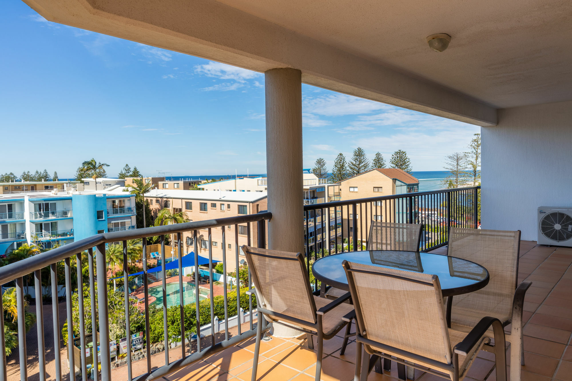 Aparthotel Belaire Place 3*