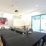 Caloundra Central Apartment Hotel Official