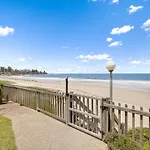 Pandanus Court Unit 3 Kings Beach Qld