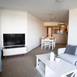 Resort Style Oasis, 2 Bedroom, 2 Bath, Sleeps 6