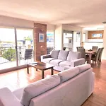 Joanne Apartments