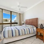 Oogarding, Unit 11 - 46 Warne Terrace