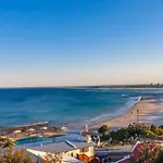 Kings Edge Holiday Apartments