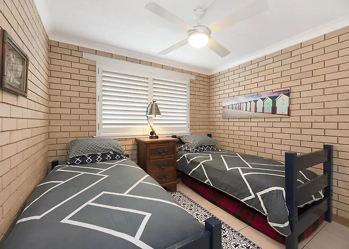 Shipton Lodge Unit 3 Moffat Beach Qld