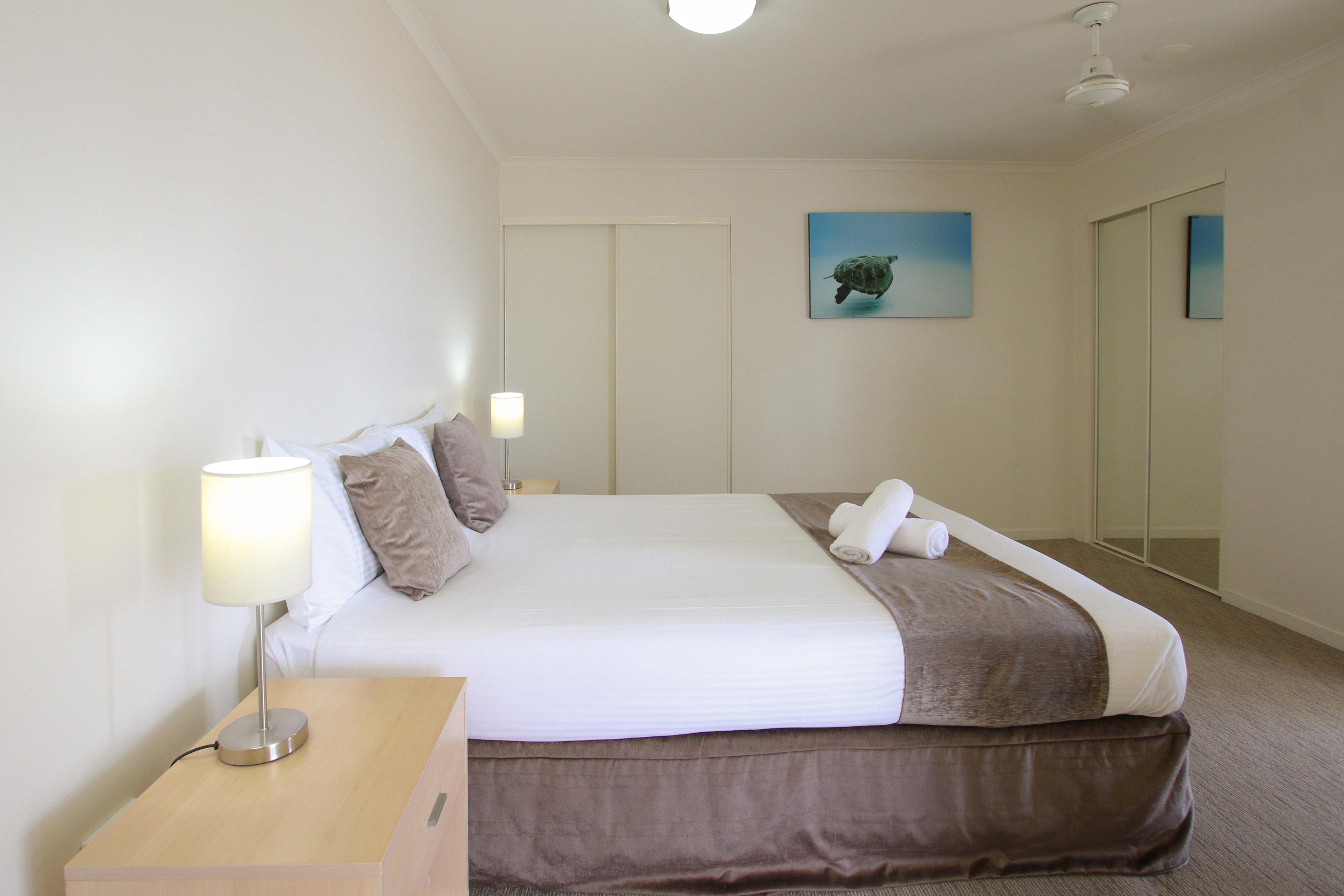 Aparthotel Official 4*