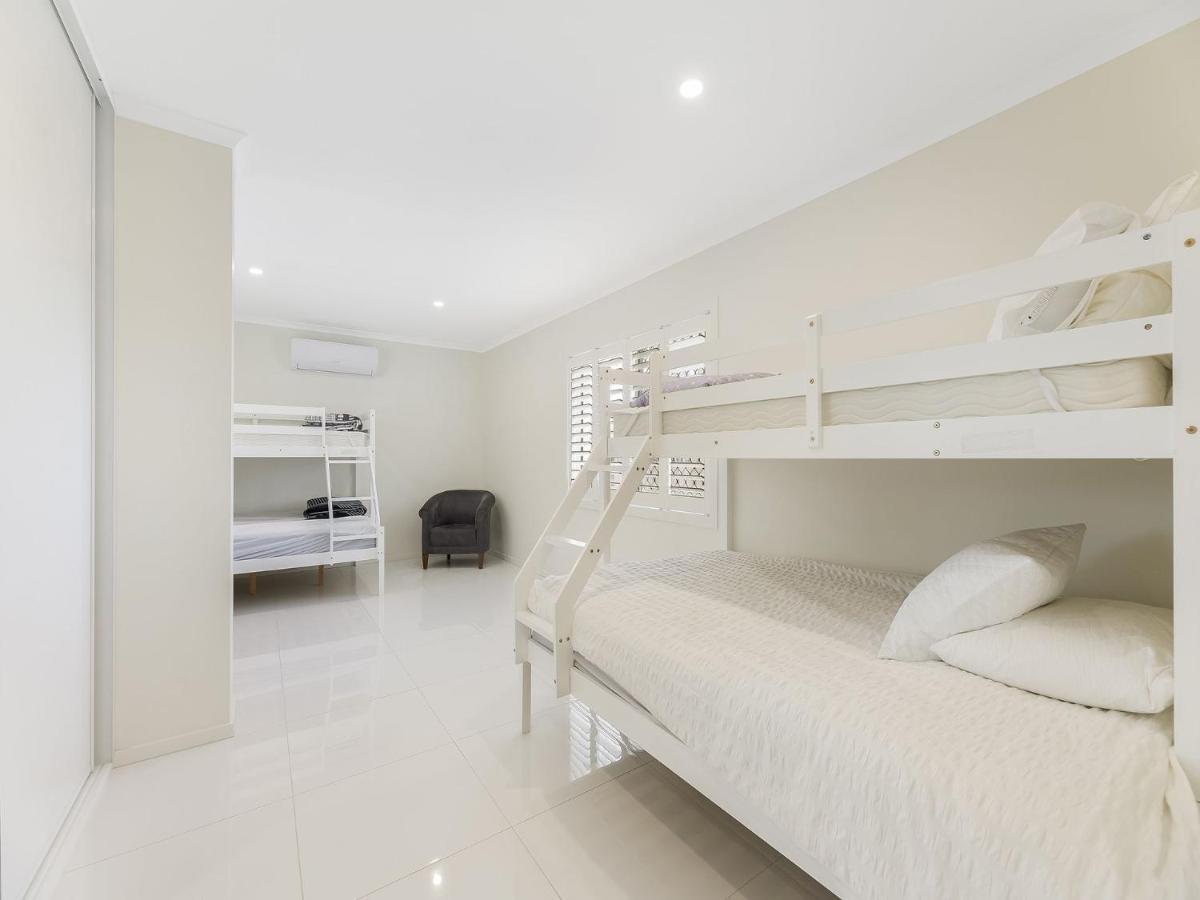 1 Rowell Street Battery Hill Qld * Caloundra