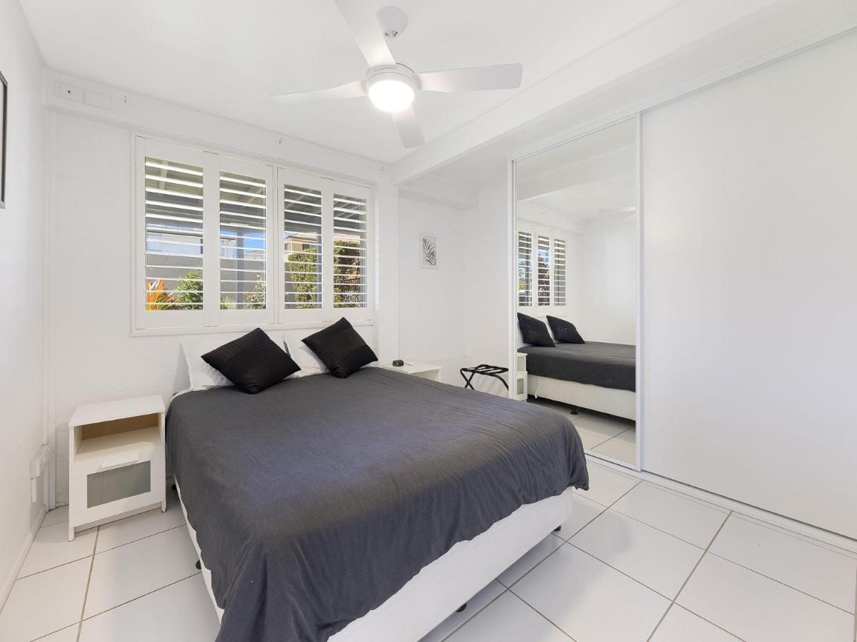 1 Rowell Street Battery Hill Qld *