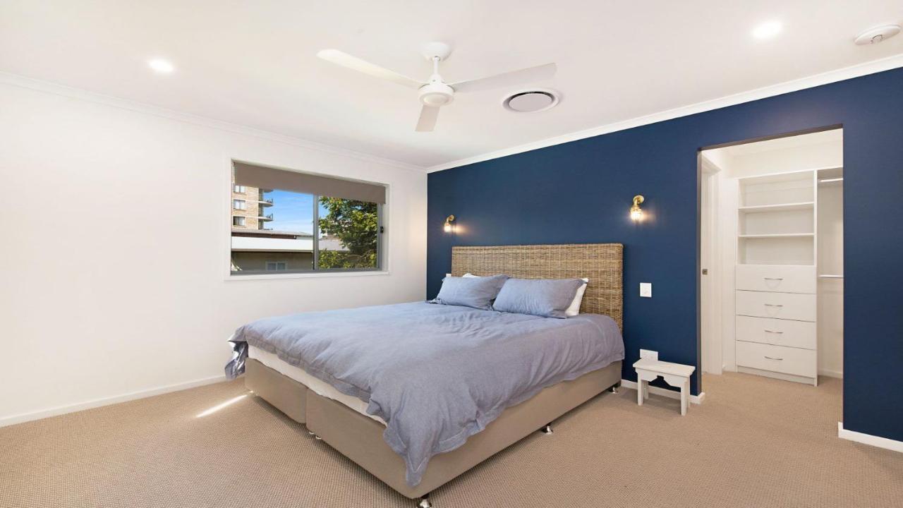 35 Moreton Parade Kings Qld * Caloundra
