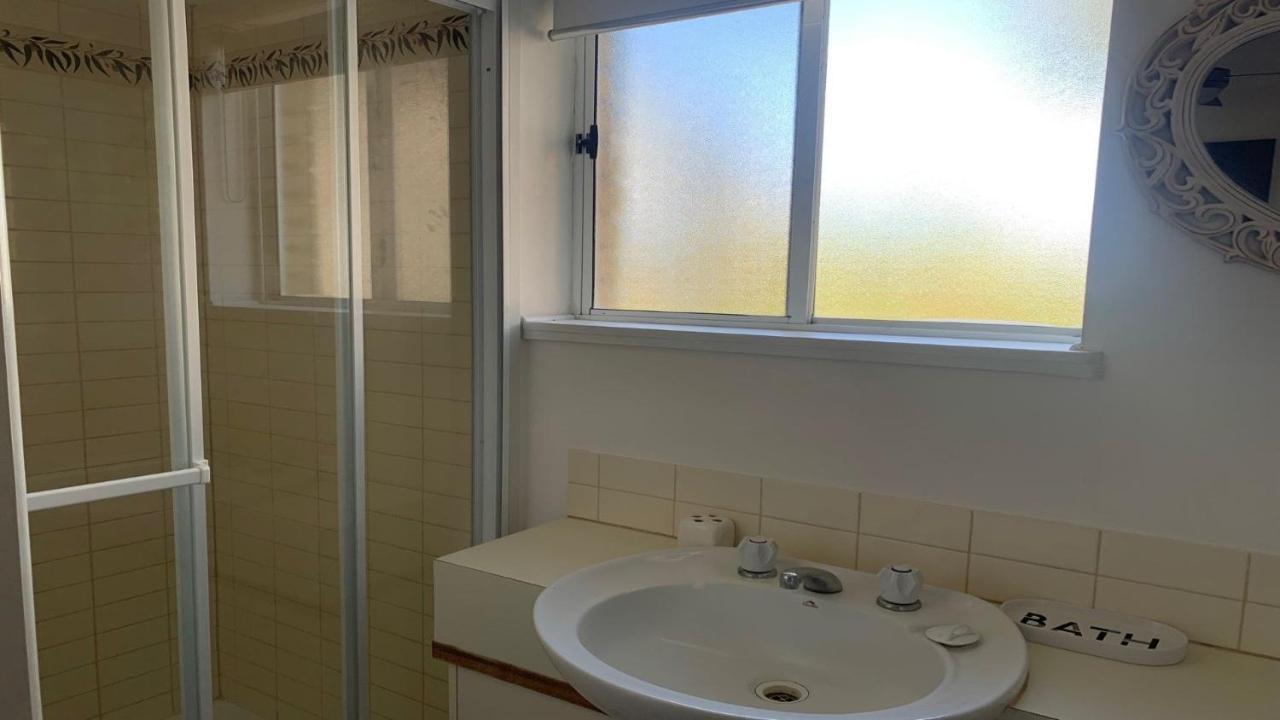 Holiday home Seven Seas Unit 5 Qld Caloundra