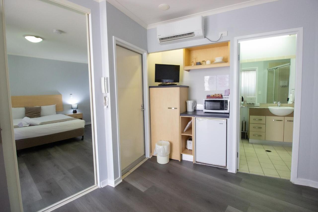 Official 4* Caloundra