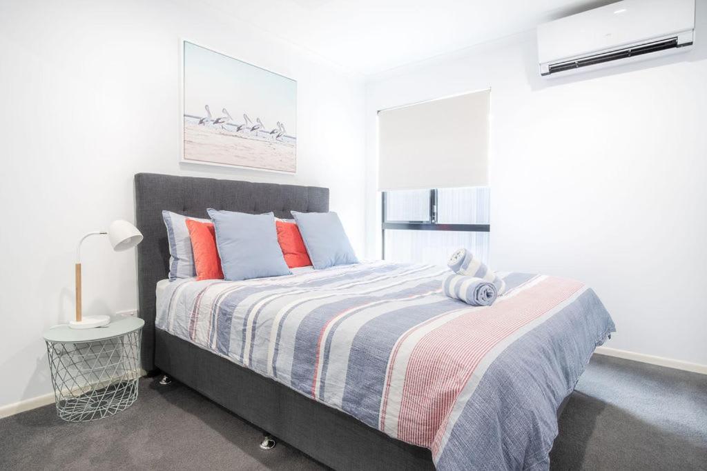 Stones Throw To Shelly Beach, Pet Friendly! *
