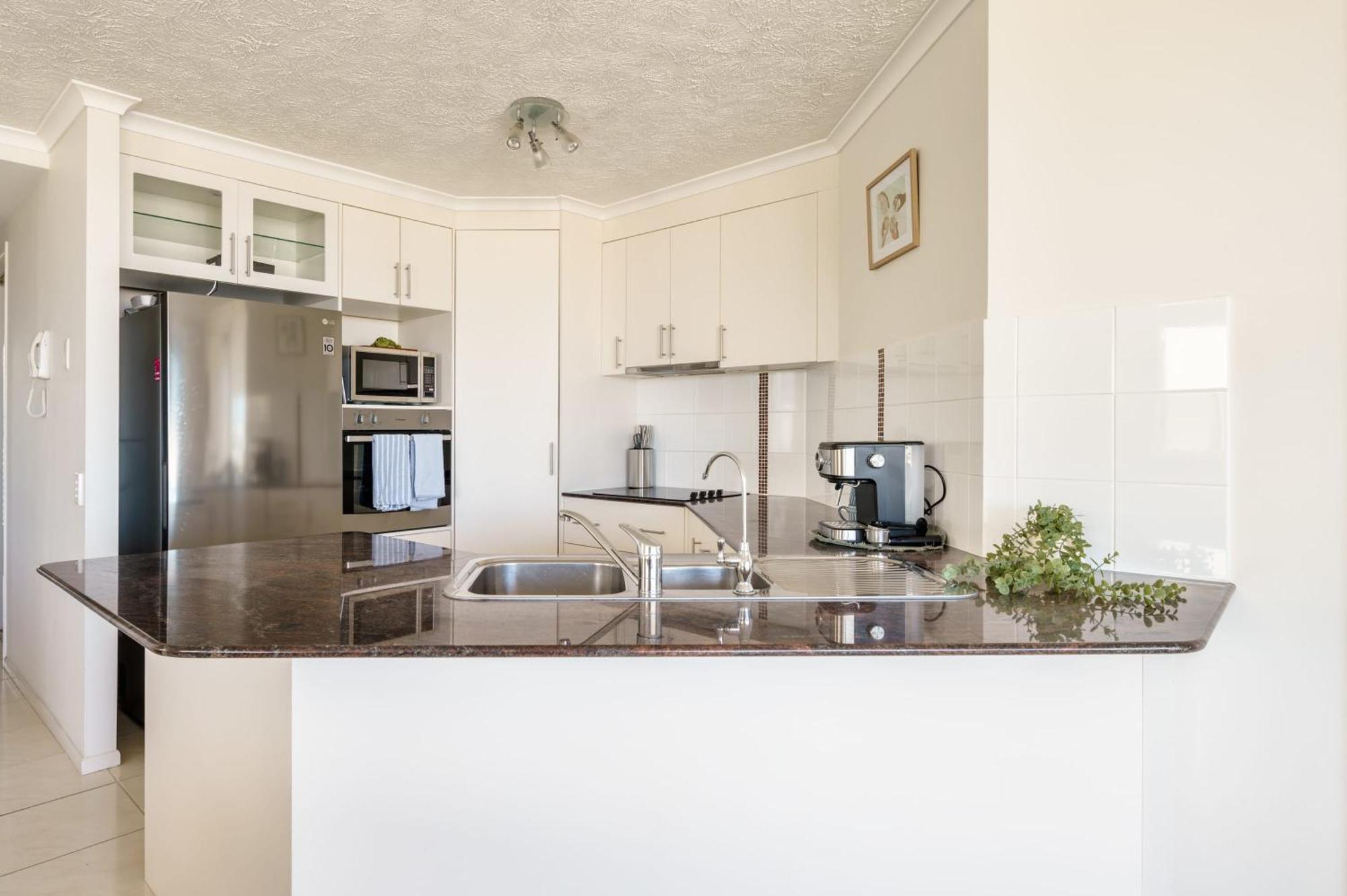 Apartment Kokomo Coastal Charm In Happy Valley