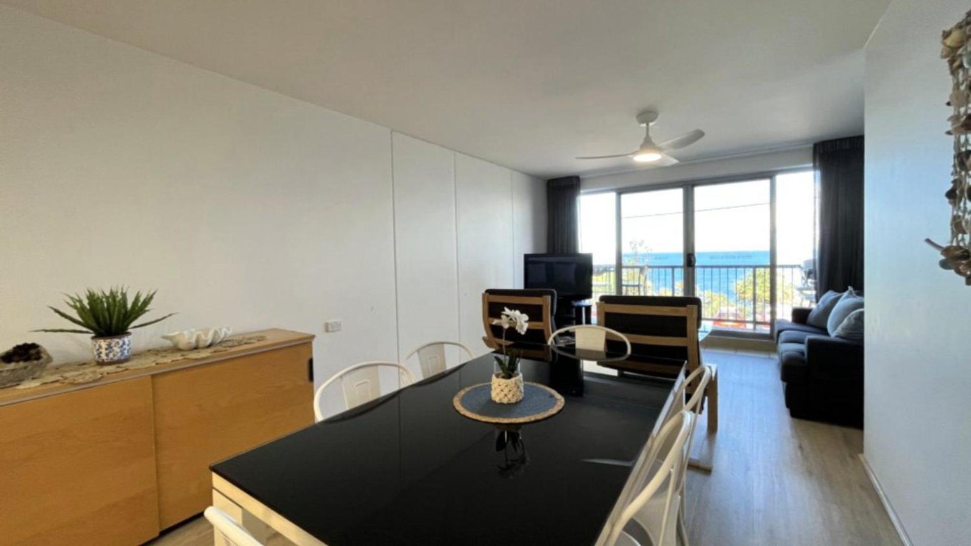 Waterfront, Excellent Ocean & Shipping Lane View *
