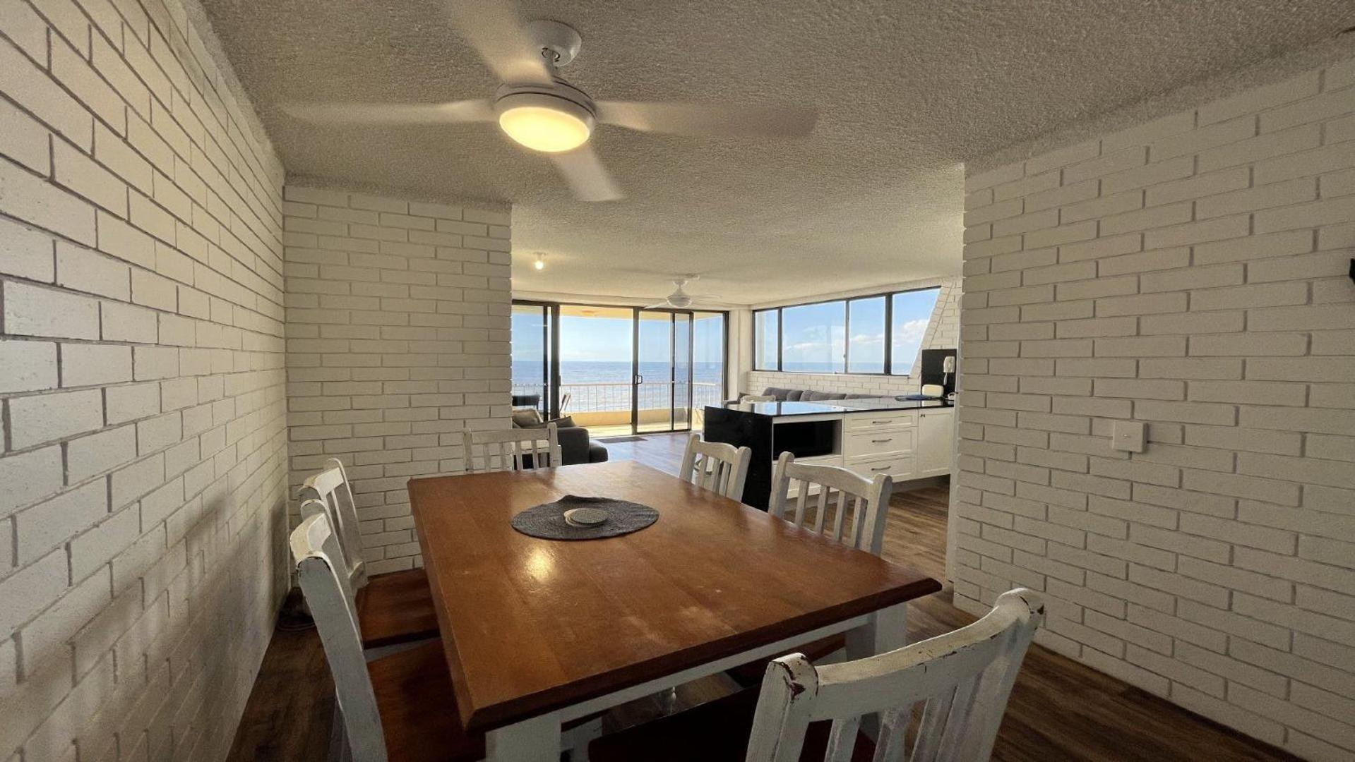 Apartment Amazing Views! Unit 3 Edgecliffe