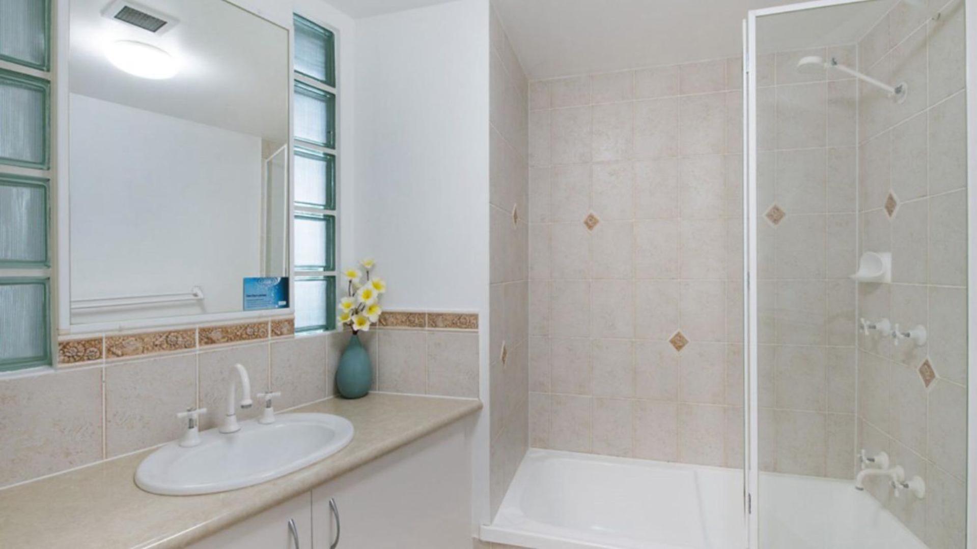 Apartment Grand Pacific Unit 19 Caloundra