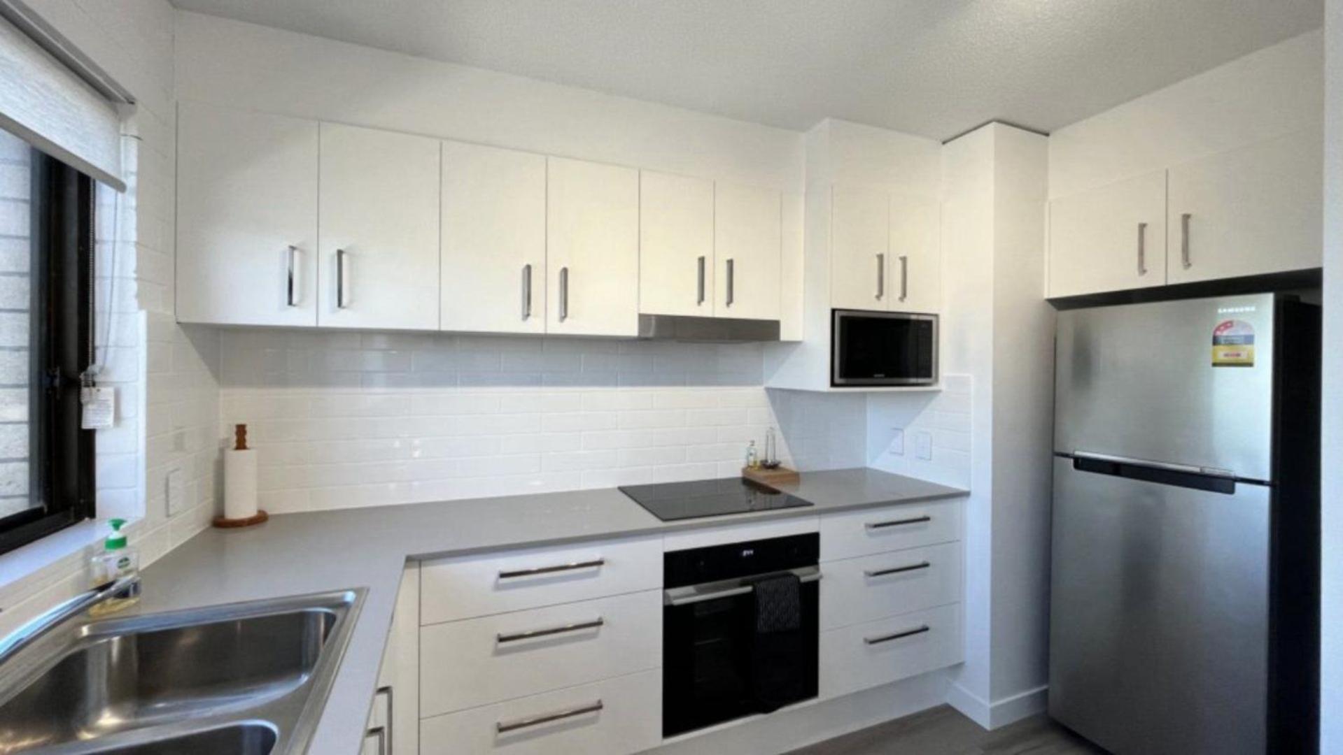 Apartment Moreton Sands Unit 1 *
