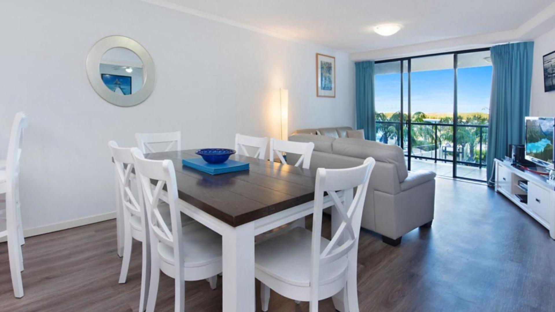 Grand Pacific Unit 19 * Caloundra