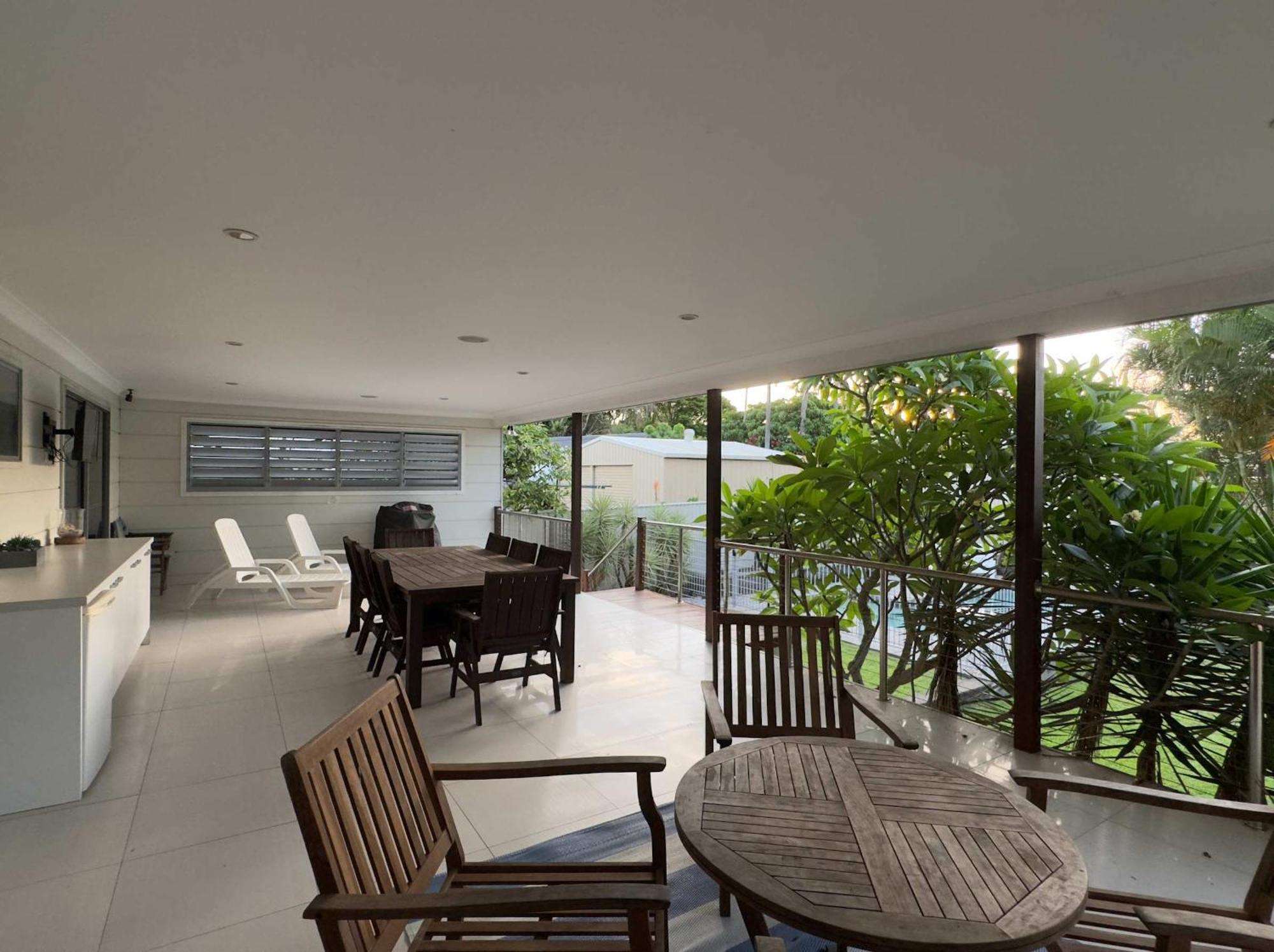 Holiday home Moffat Beach, Large Families & Friends Unite Here! Caloundra