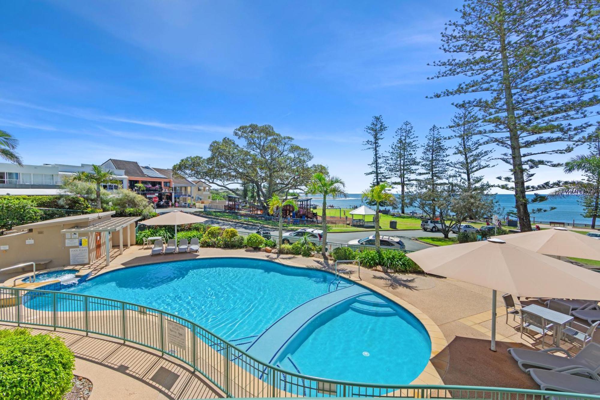 Resort The Norfolks On Moffat Caloundra
