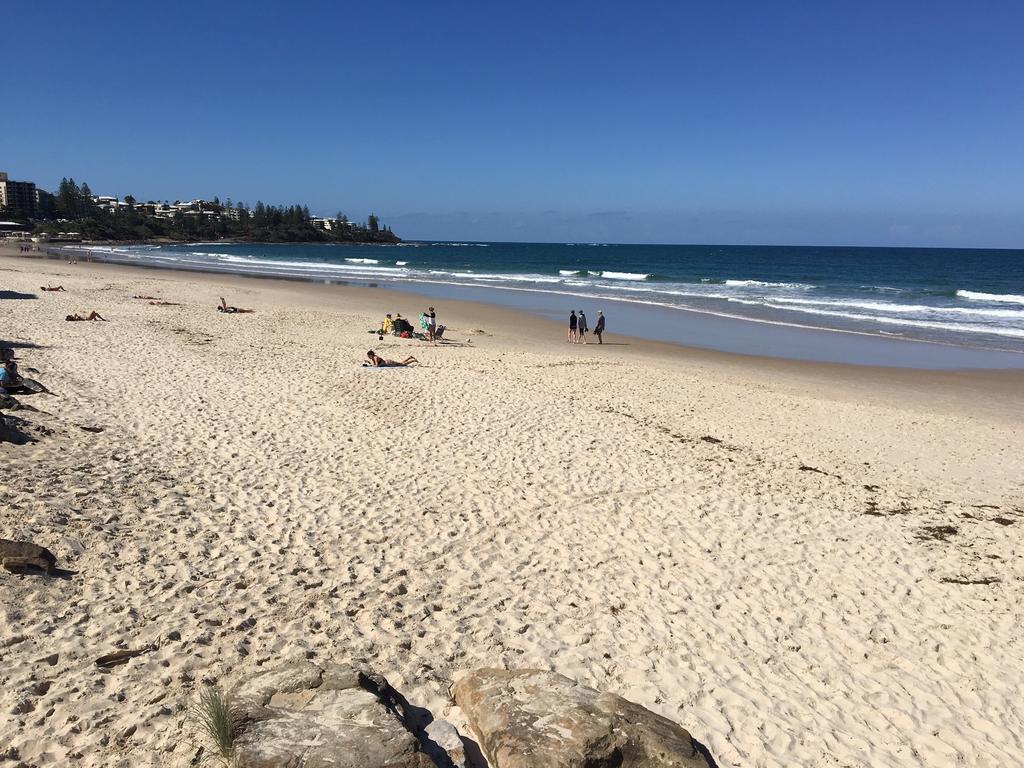 Joanne 3* Caloundra