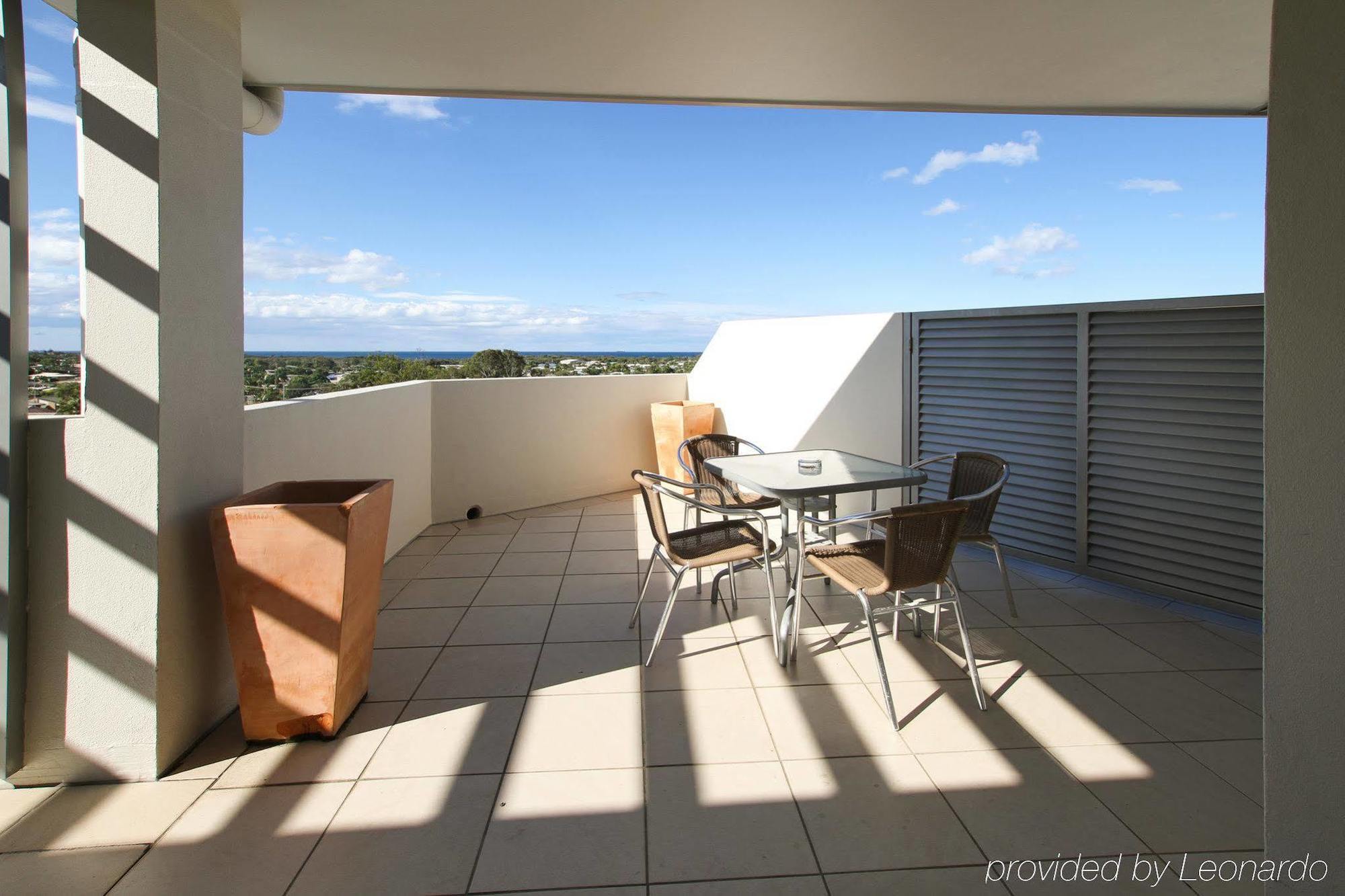 Official Aparthotel